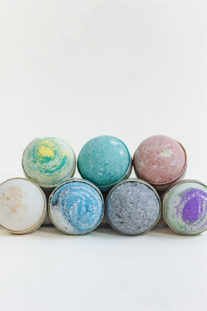 Fern Woman Bath Bomb | Juniper Fir + Balsam + Red Berries